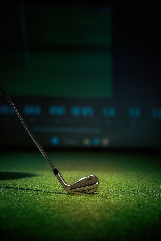 the back9 golf and entertainment trackman indoor golf simulator golf club wood wedge the back nine wegde wood driver