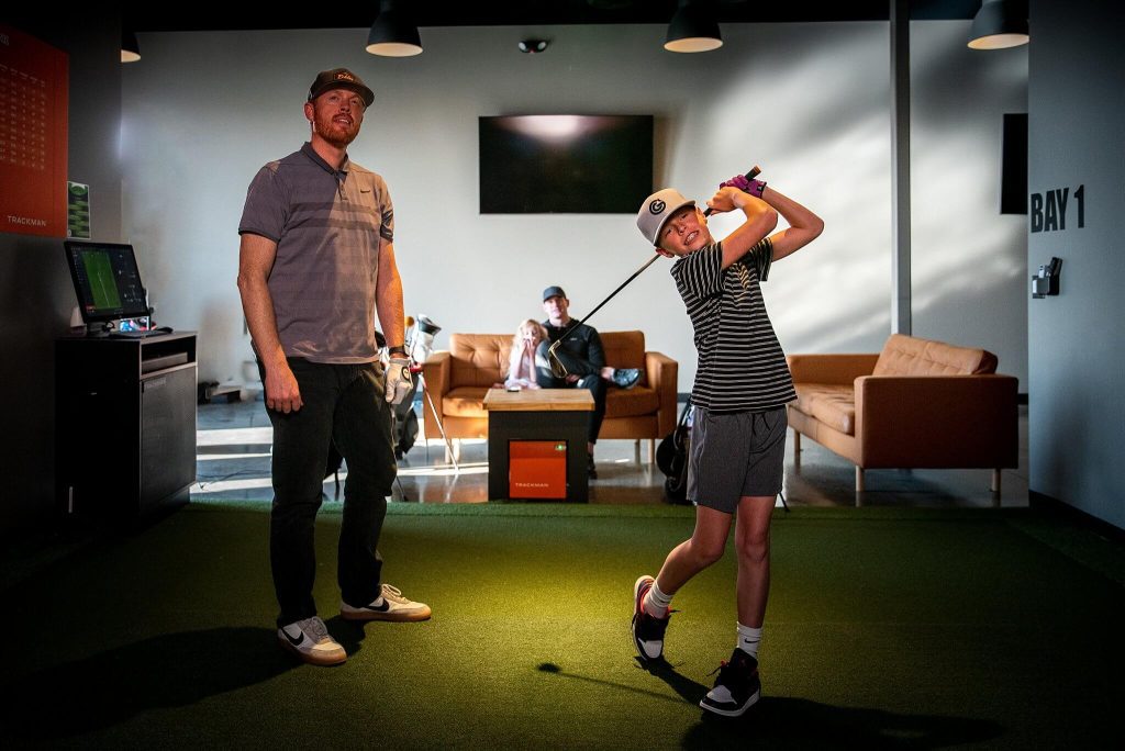 Improve Your Swing: Find the Best Golf Simulator Near Me for an Unbeatable Practice Experience Why Indoor Golf Simulators are the Best Way to Improve Your Game4